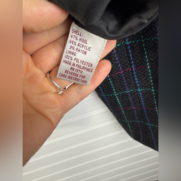 Vintage Karen Scott women’s colorful plaid gray cropped blazer jacket. Size 10 - Picture 5 of 6